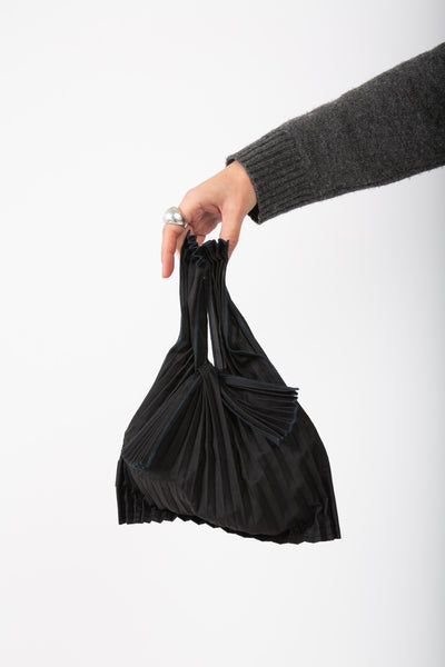 Black Mini Pleco Pleated Bag
