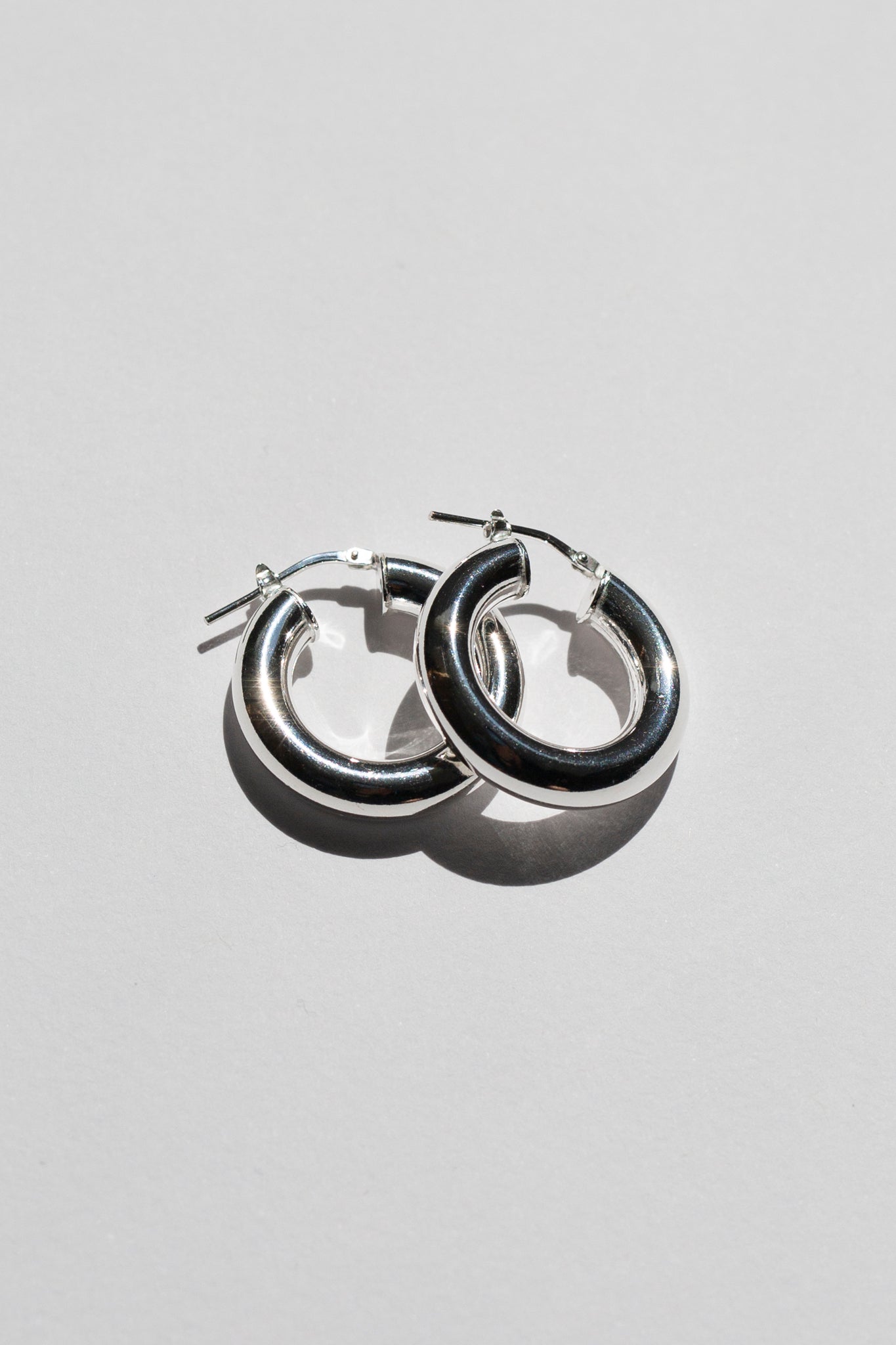 XS Sterling Silver Stacey Hoops