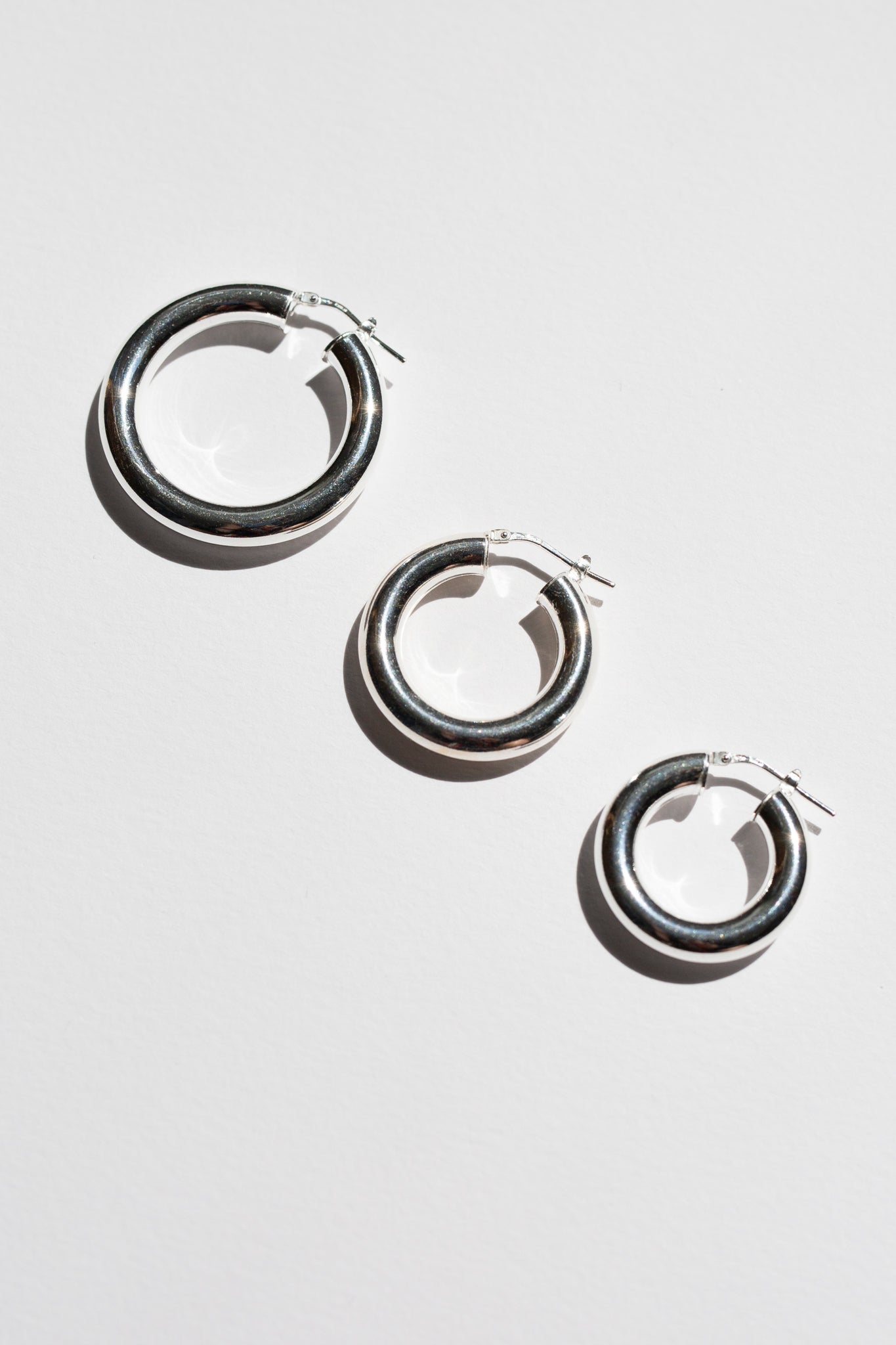 Medium Sterling Silver Stacey Hoops