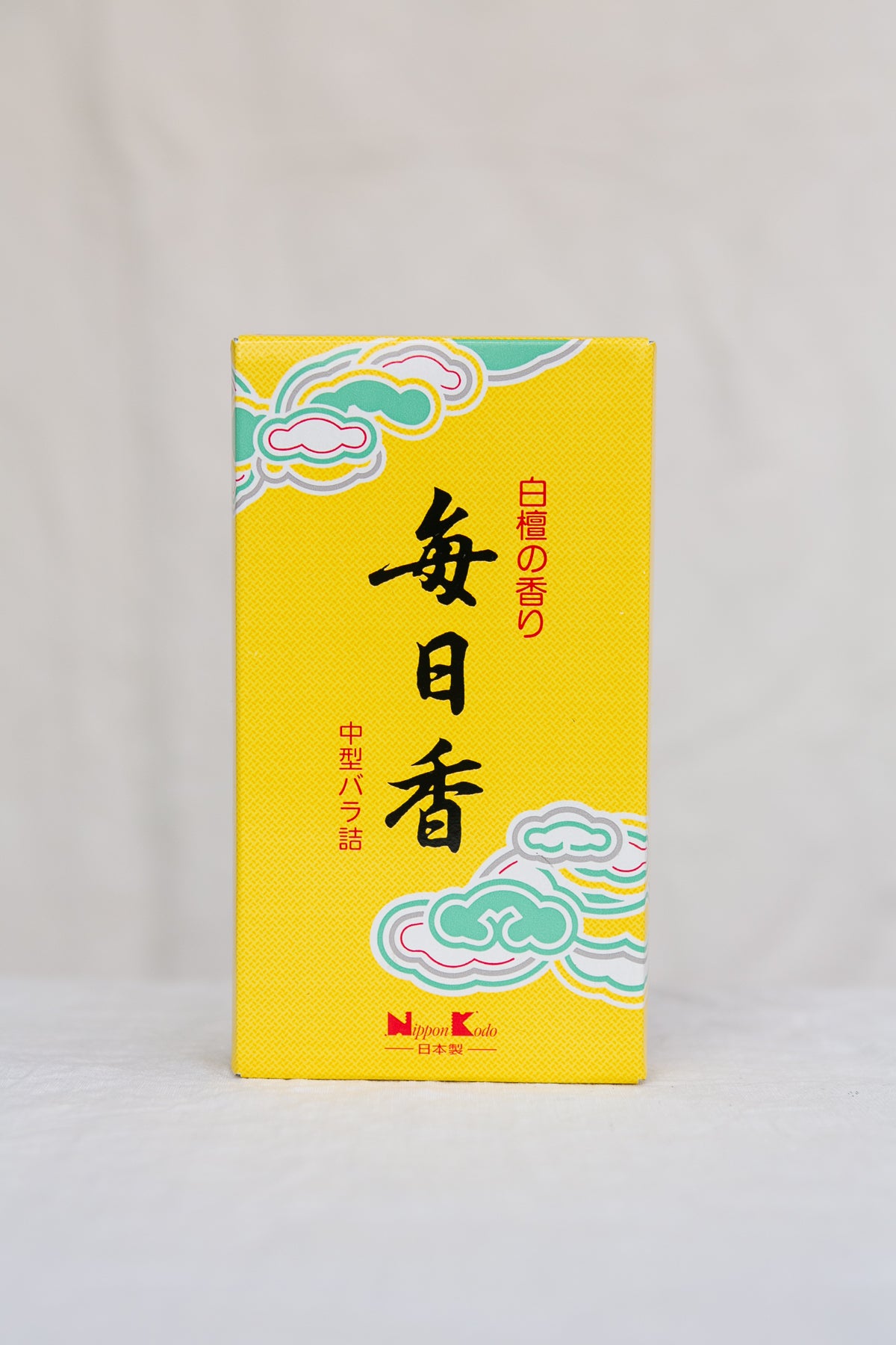 Mainichi-Koh Sandalwood Incense