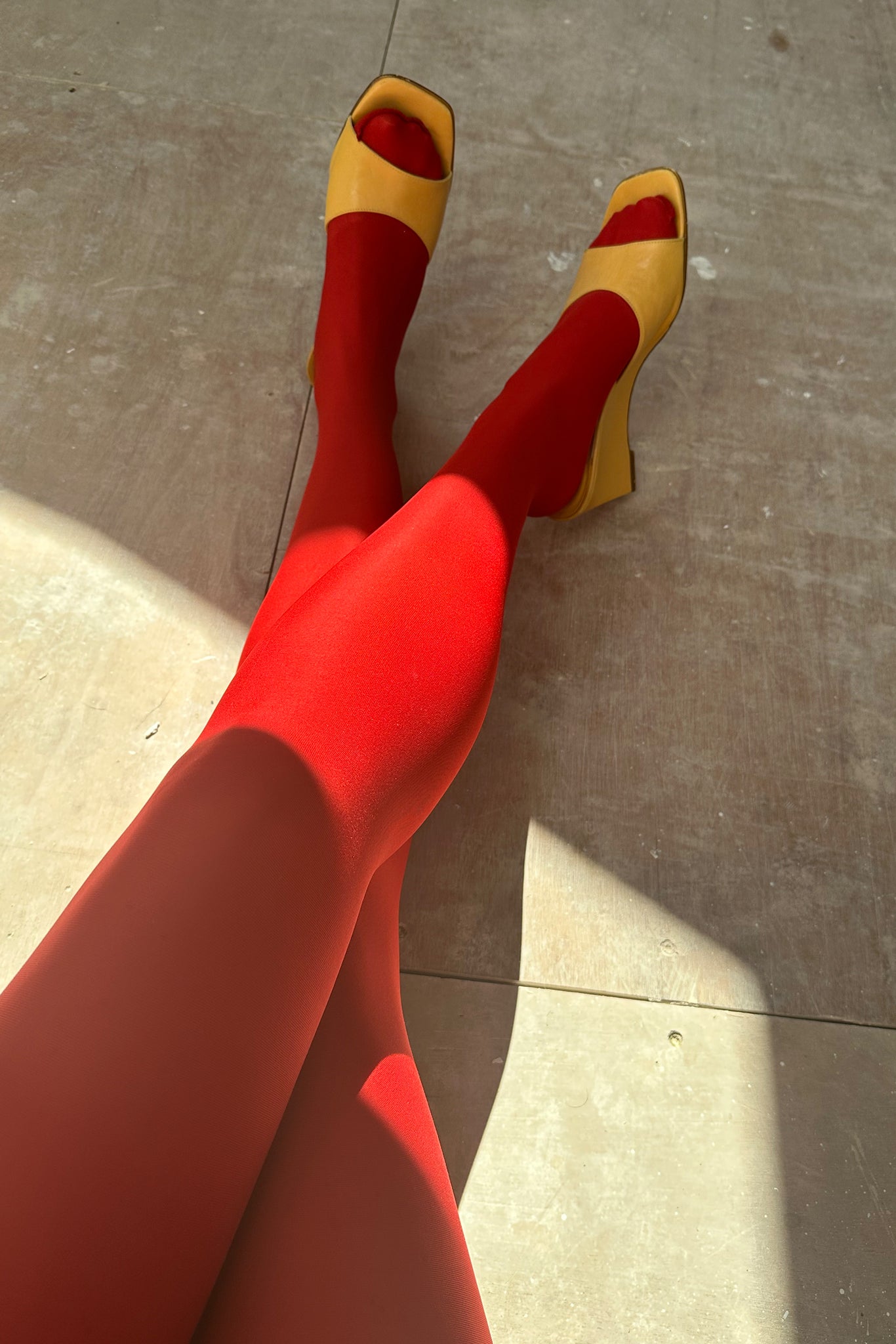 Scarlet Maria La Rosa Lycra Tights