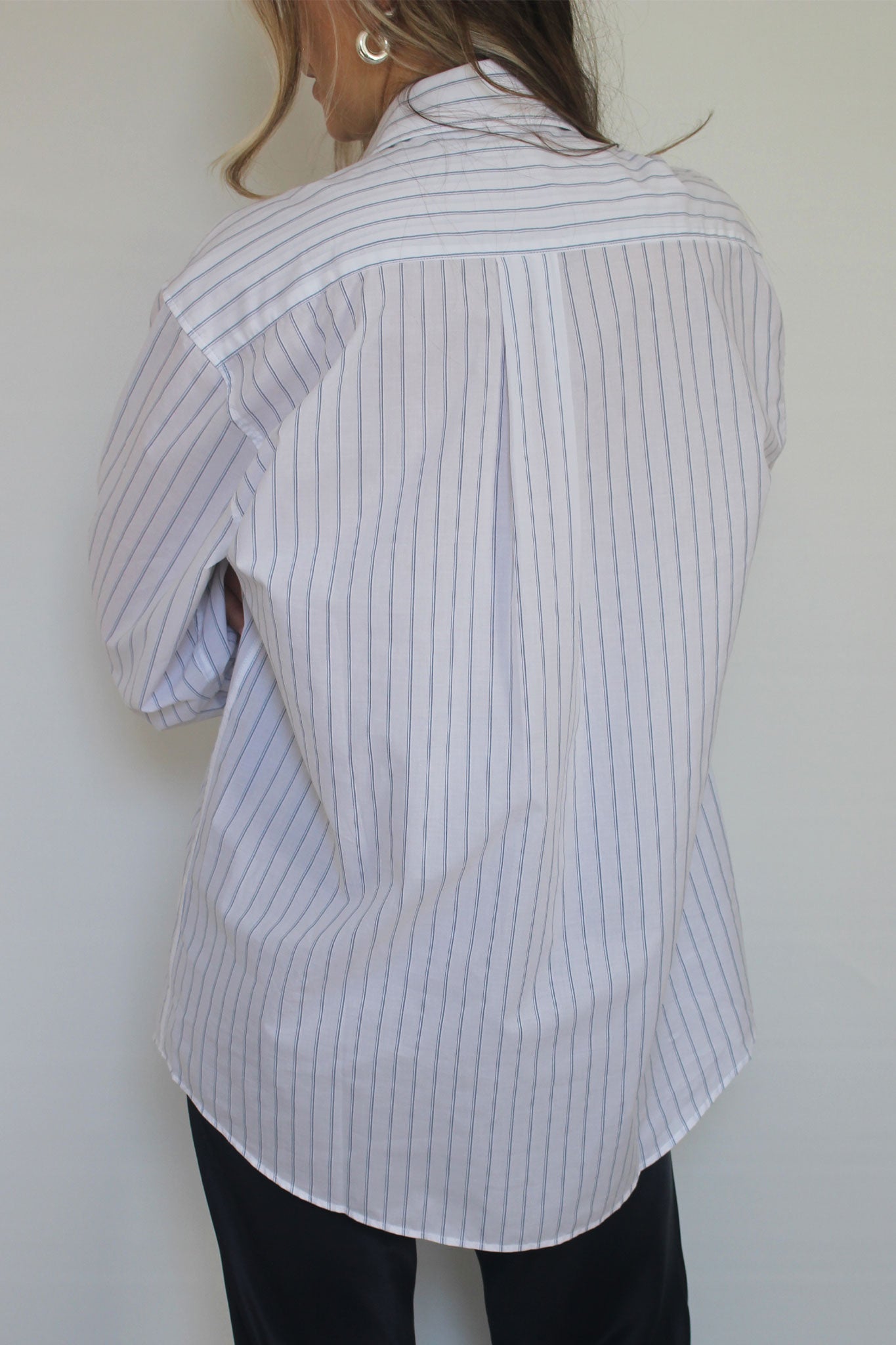 Baserange Ole Shirt - White & Blue