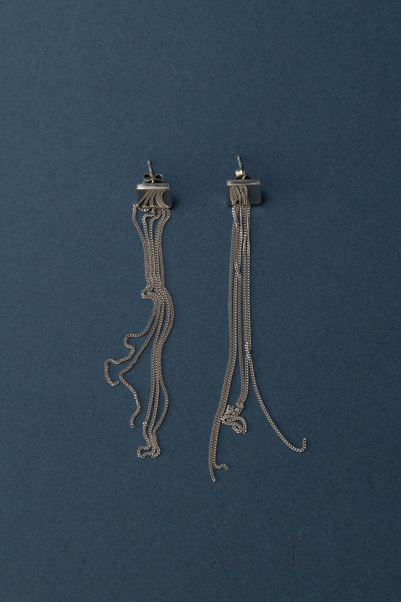 Chain Drop Stud