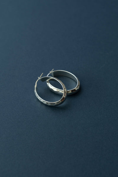 Hammered Oval Hoop