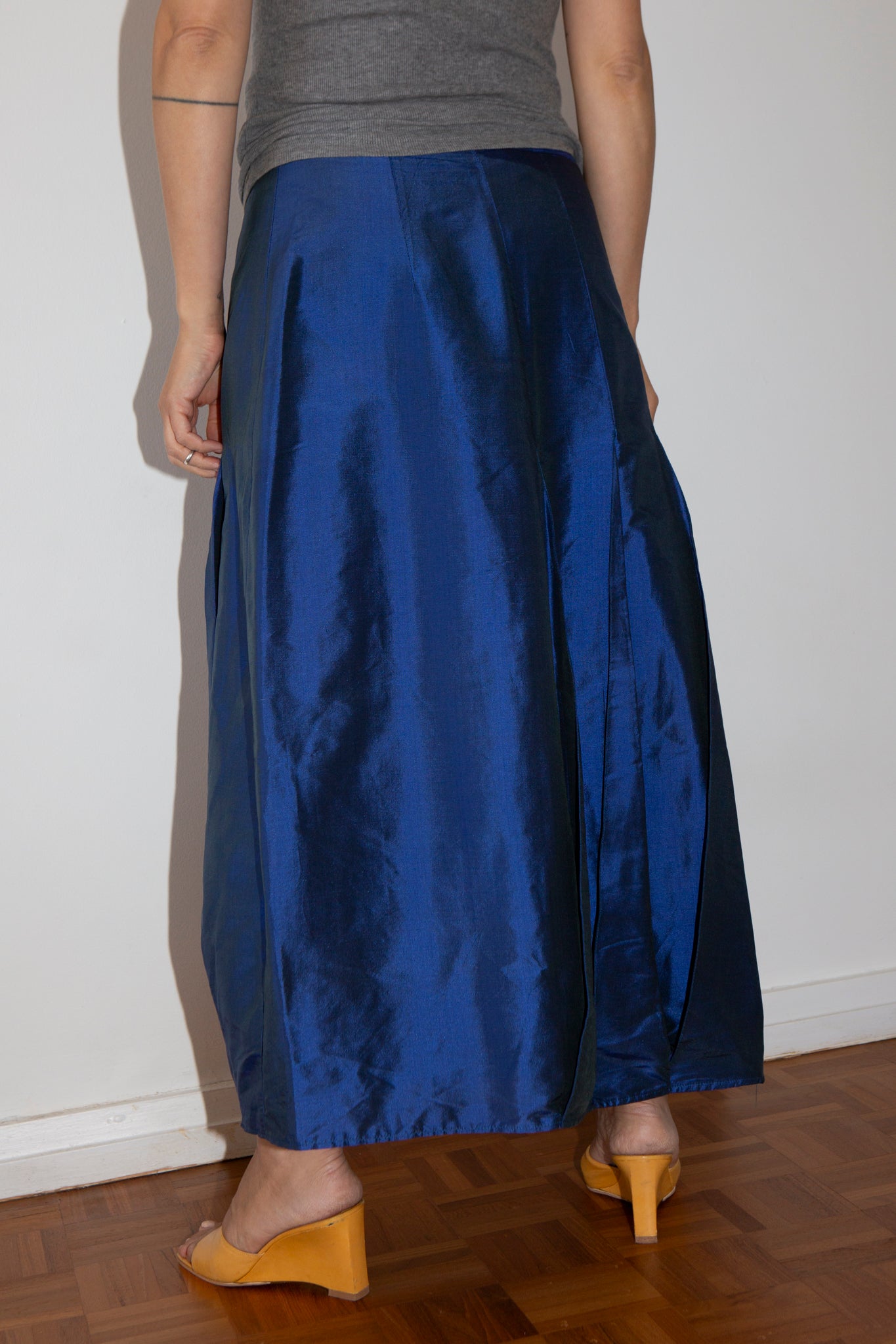 90s Silk Barrel Skirt