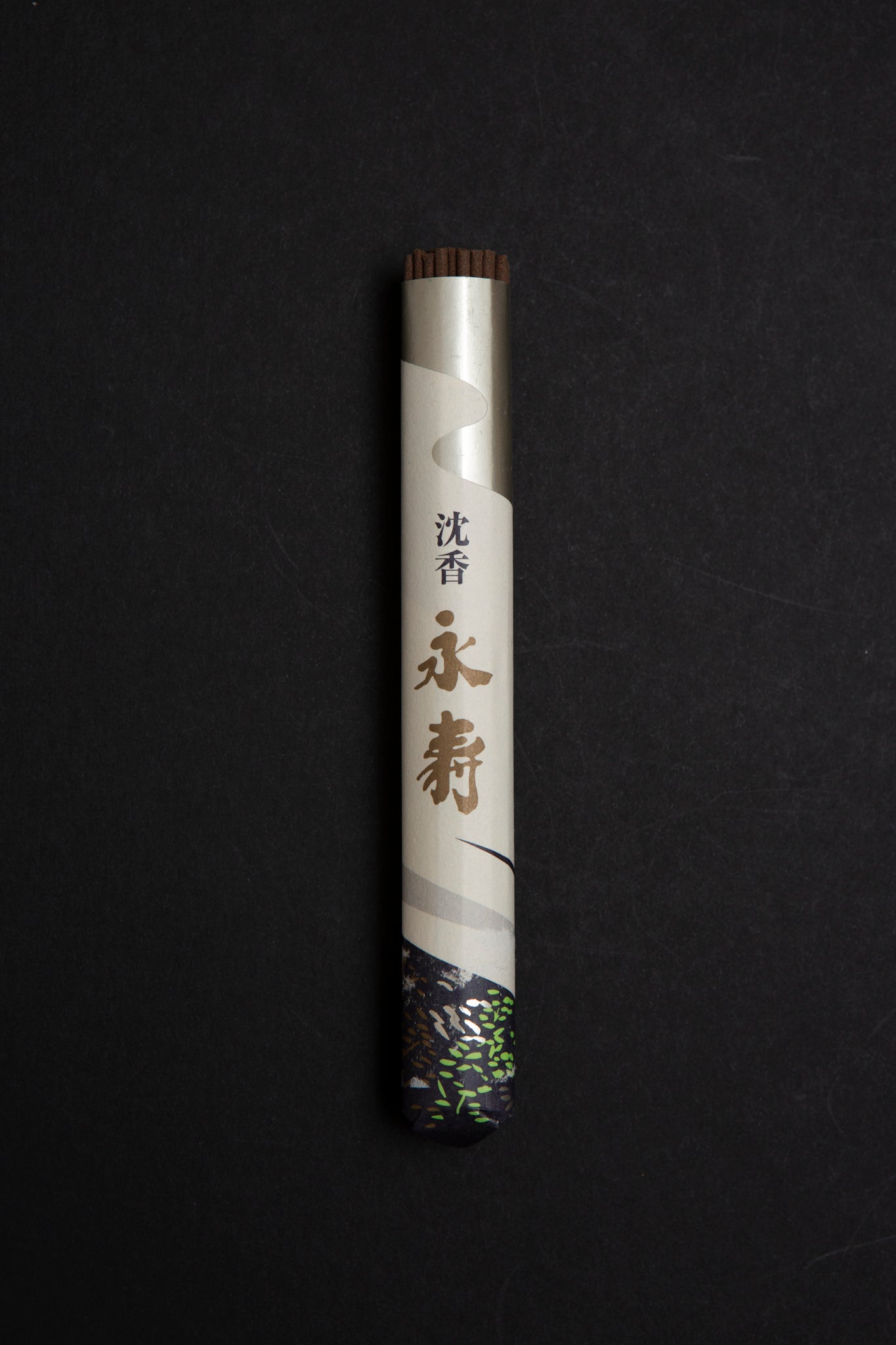 Eiju Jinkoh Aloeswood Incense Roll