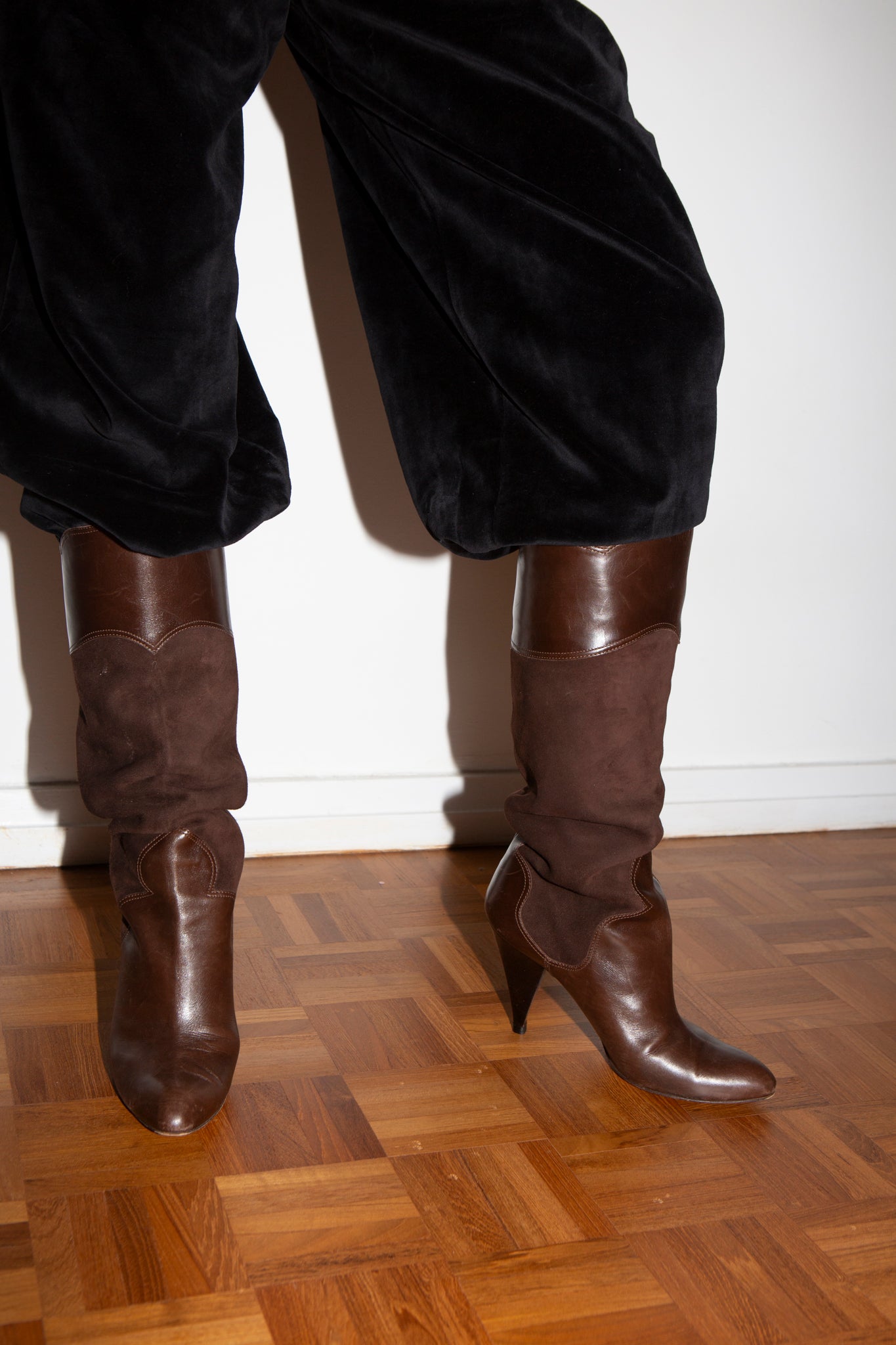 1980s Oscar De La Renta Boot