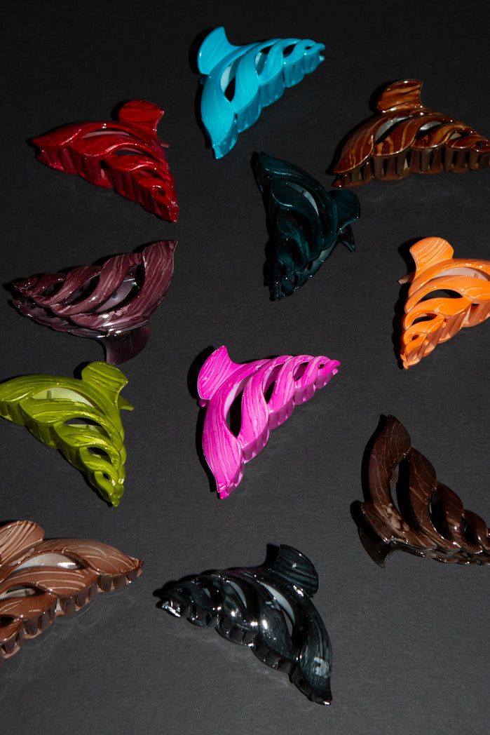 Large Marble Wave Claw