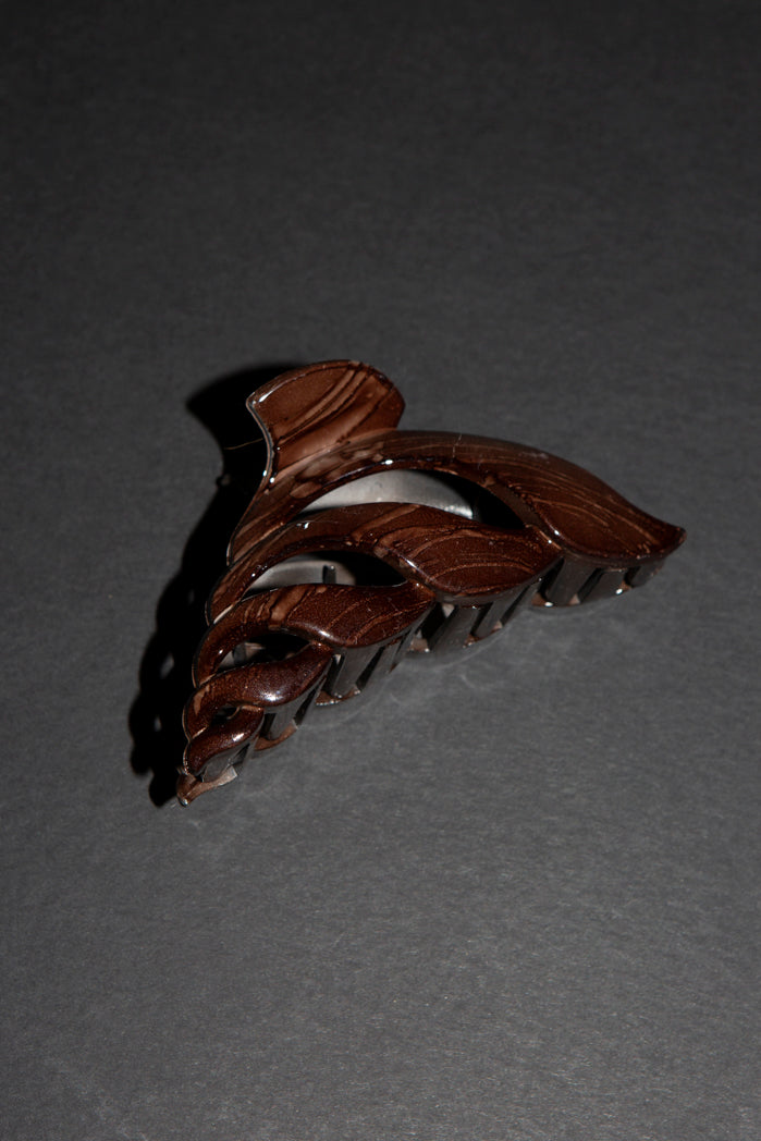 Small Marble Wave Claw