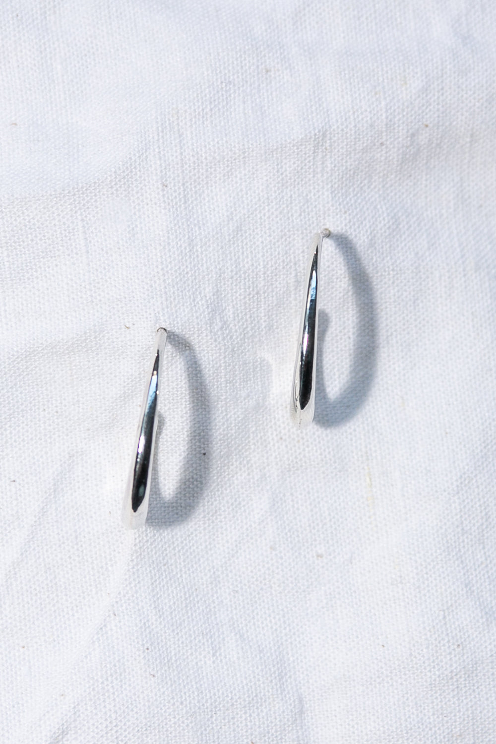 Silver Curve Earrings