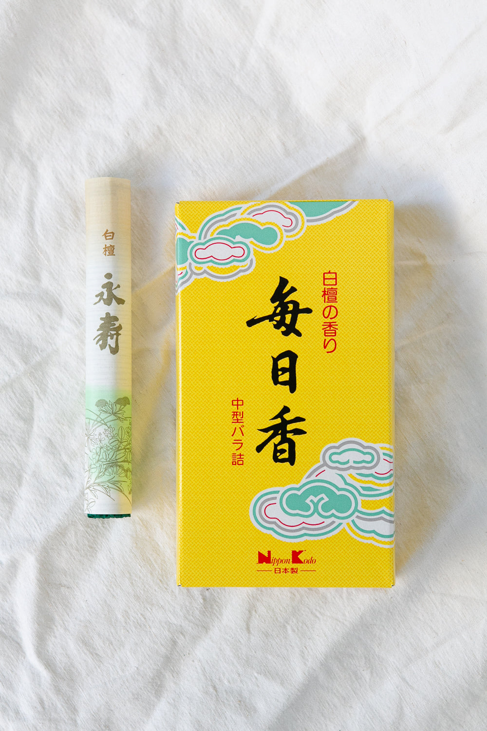 Mainichi-Koh Sandalwood Incense